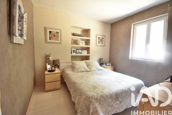 Maison à vendre 4 pièces 98 m² Nîmes-Saint-Césaire