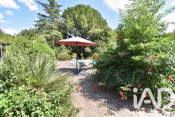 Maison à vendre 4 pièces 98 m² Nîmes-Saint-Césaire