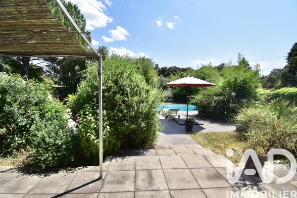 Maison à vendre 4 pièces 98 m² Nîmes-Saint-Césaire