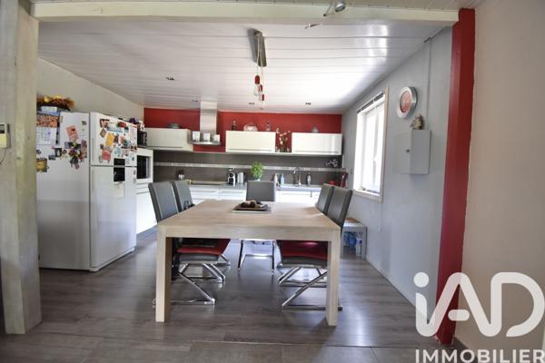 Maison à vendre 4 pièces 98 m² Nîmes-Saint-Césaire