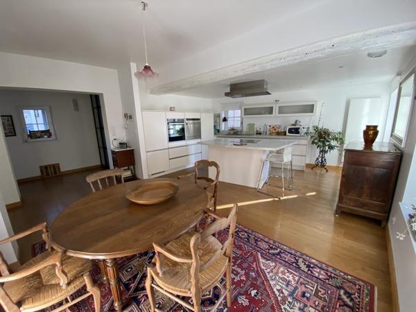 Maison avec ascenseur en coeur de ville de Verneuil sur Avre