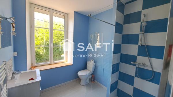 ENSEMBLE IMMOBILIER AVEC POSSIBILITE DE LOCATION OU GÎTE