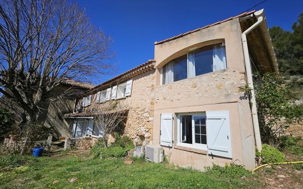 Maison à vendre    5 pièces • 132 m2 Auriol