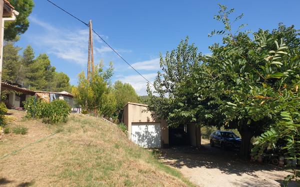 Maison à vendre    5 pièces • 132 m2 Auriol