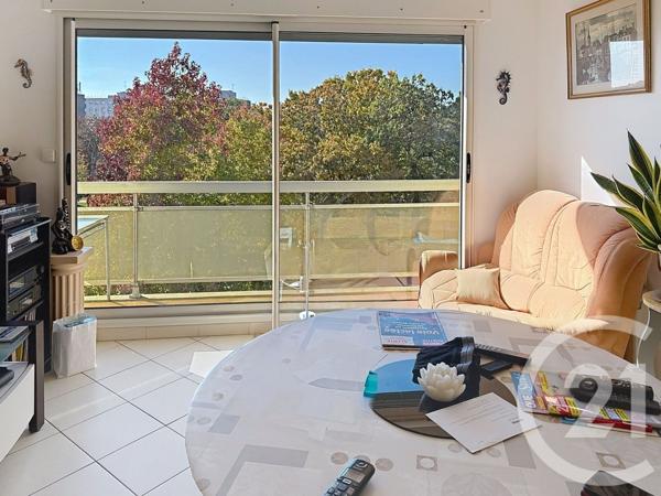 Appartement F2 à vendre  2 pièces - 53 m2 REDON - 35