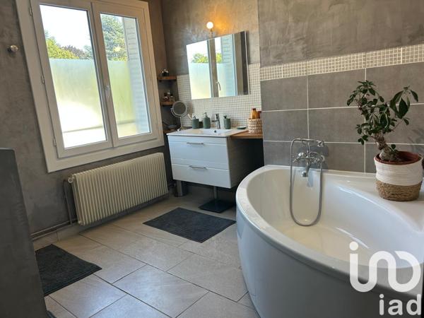 House for sale 3 rooms 109 m² Châlons-en-Champagne