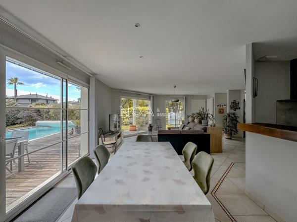 Maison contemporaine au calme