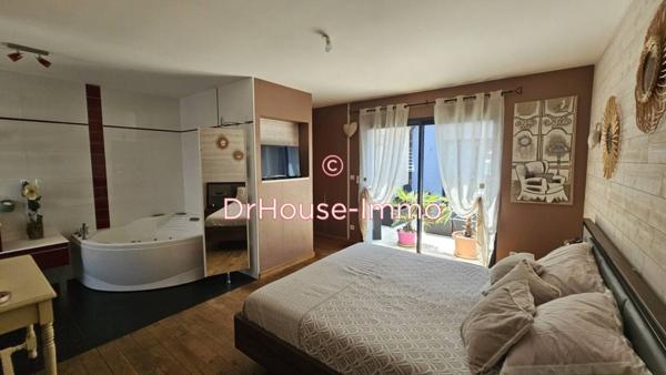 Maison à vendre 8 pièces de 272 m²