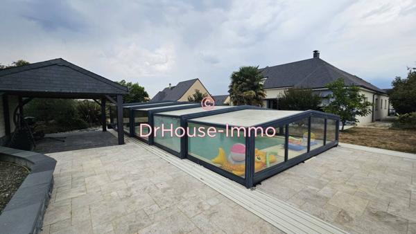 Maison à vendre 8 pièces de 272 m²