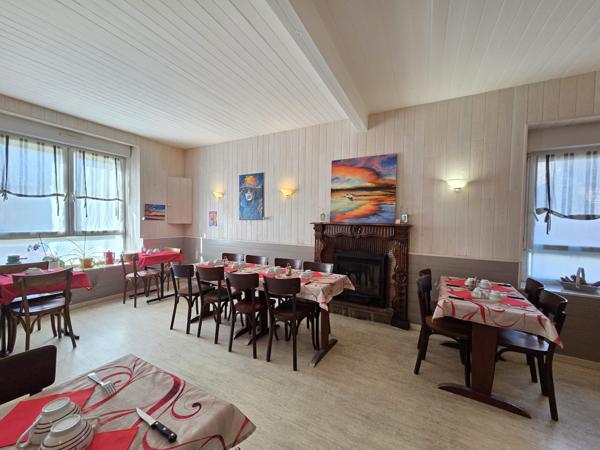 ENSEMBLE IMMOBILIER 3 LOGEMENTS A VENDRE NEULLIAC (56) BRETAGNE