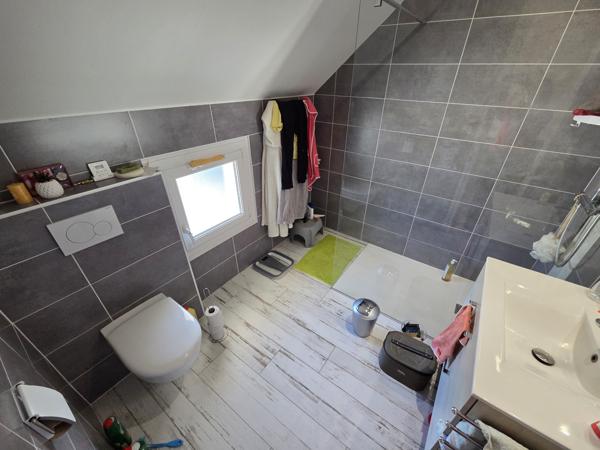 ENSEMBLE IMMOBILIER 3 LOGEMENTS A VENDRE NEULLIAC (56) BRETAGNE