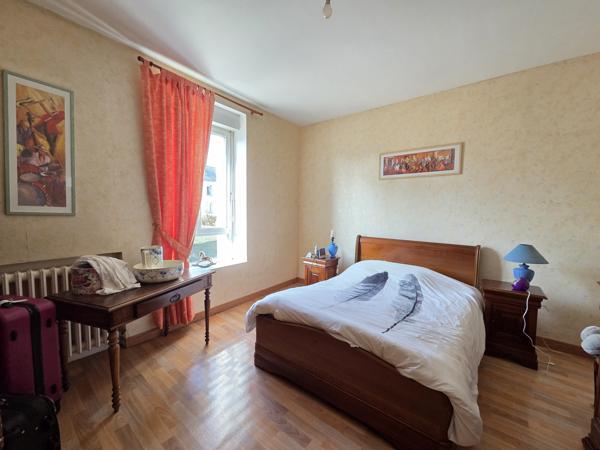 ENSEMBLE IMMOBILIER 3 LOGEMENTS A VENDRE NEULLIAC (56) BRETAGNE