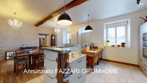 Maison de caractère rénovée, Proche Belgique et Luxembourg , Vendue meublée | Résidence ou gîte de standing. 📍 Mouzay (55700)