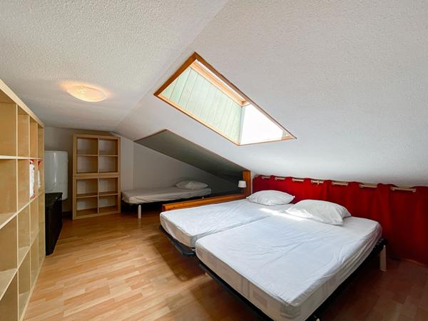 Pavillon de T2 mezzanine proche plage