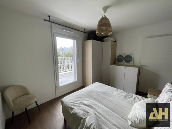 EXCLUSIVITE BREST - BEL APPARTEMENT T3 AVEC GRANDE TERRASSE ET PARKING PRIVÉ COUVERT - RÉSIDENCE RÉCENTE DE STANDING - ASCENSEUR