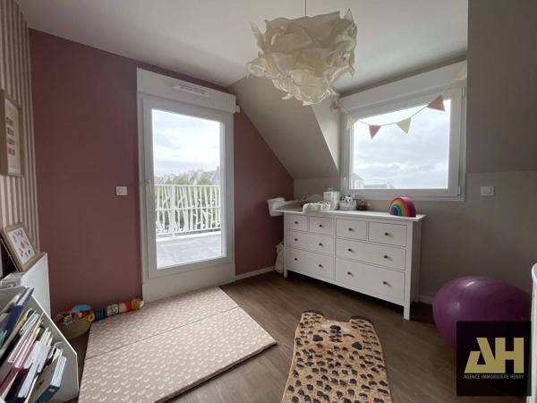 EXCLUSIVITE BREST - BEL APPARTEMENT T3 AVEC GRANDE TERRASSE ET PARKING PRIVÉ COUVERT - RÉSIDENCE RÉCENTE DE STANDING - ASCENSEUR