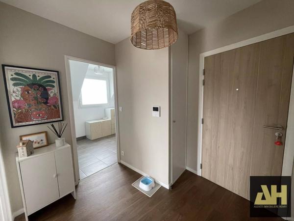 EXCLUSIVITE BREST - BEL APPARTEMENT T3 AVEC GRANDE TERRASSE ET PARKING PRIVÉ COUVERT - RÉSIDENCE RÉCENTE DE STANDING - ASCENSEUR