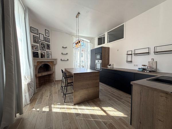 Appartement Bourg En Bresse T3 (possibilité T4) 133 m2