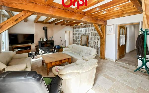 Maison à vendre    4 pièces •  La Ferté-Bernard