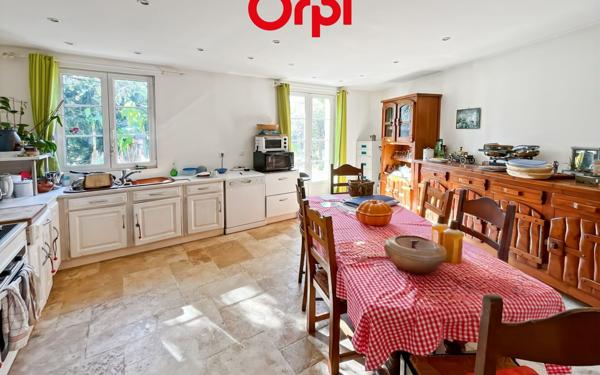 Maison à vendre    4 pièces •  La Ferté-Bernard