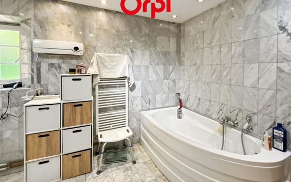 Maison à vendre    4 pièces •  La Ferté-Bernard