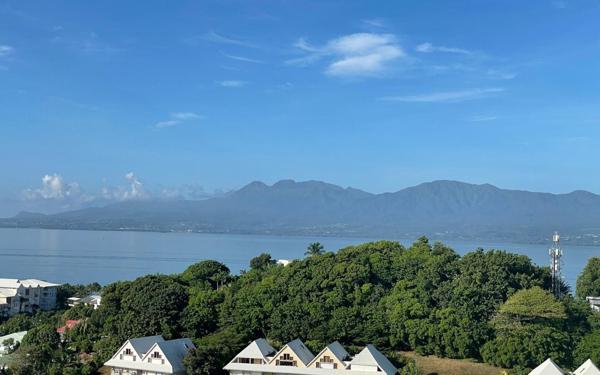 Appartement à vendre    3 pièces • 87,01 m2 Le Gosier