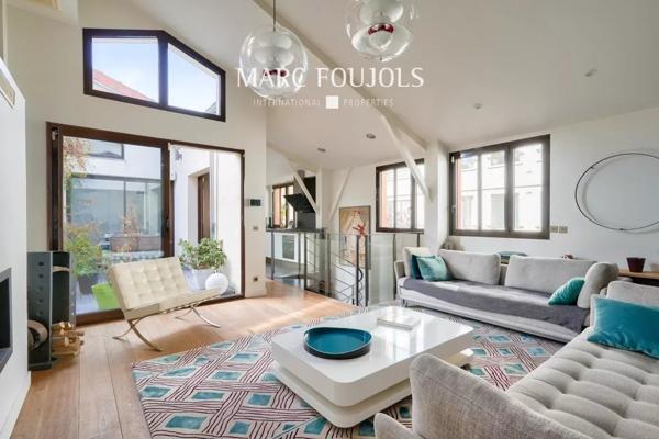 Courbevoie : maison style loft avec jardin