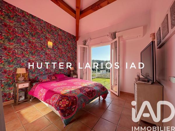 Maison à vendre 5 pièces 220 m² La Crau