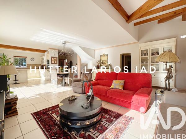 Maison à vendre 5 pièces 220 m² La Crau