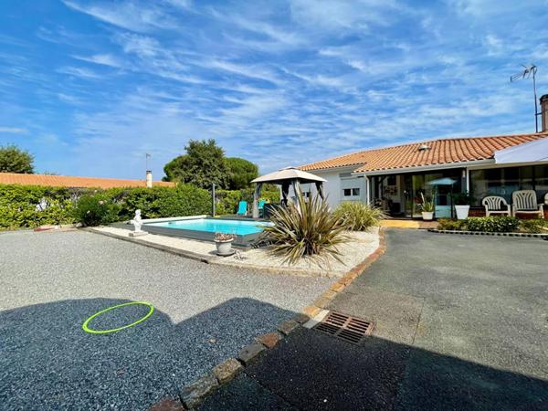 Maison Saint Jean D Illac 5 pièce(s) 123 m2