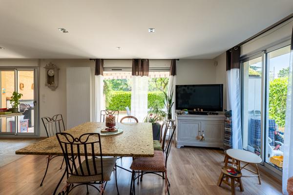 Brignais Centre Appartement T4 en rez-de-jardin, un véritable esprit maison !