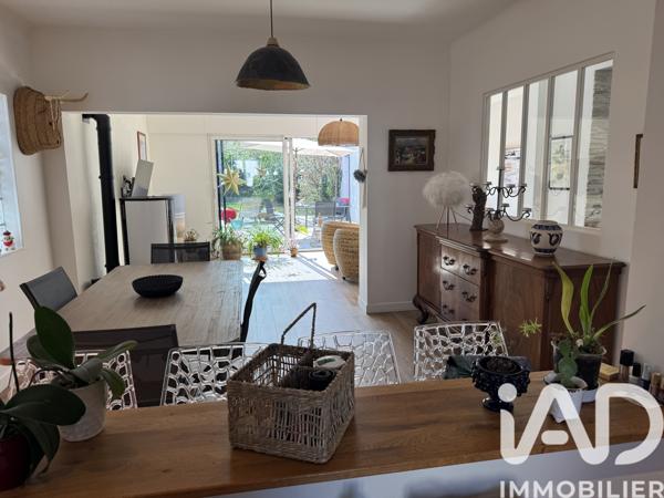 Maison à vendre 7 pièces 186 m² Sainte-Geneviève-des-Bois