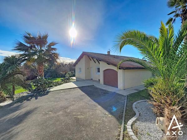 Maison traditionnelle aux rénovations de qualité