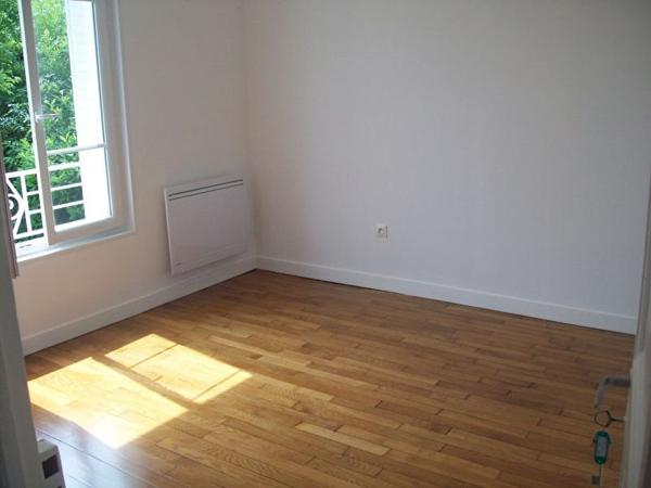 Maison BRUNOY 4 pièce(s) 76.11 m2