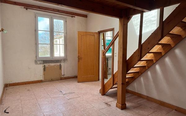 Appartement à vendre    2 pièces • 47 m2 Rochefort