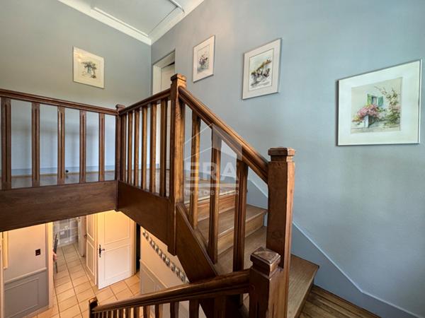 A vendre, charmante MAISON type 8 à 15 min du centre ville de Périgueux