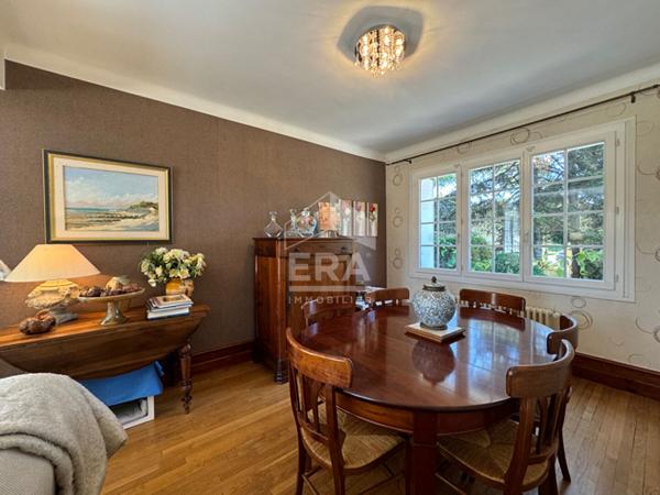 A vendre, charmante MAISON type 8 à 15 min du centre ville de Périgueux