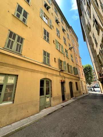 À vendre : Appartement T2 à Nice, secteur Le Port VENDU LOUE