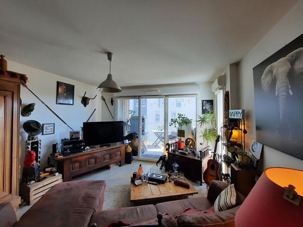 Appartement 2 pièces – 45 m² environ à Saint-Nazaire (ref : 69706SN)
