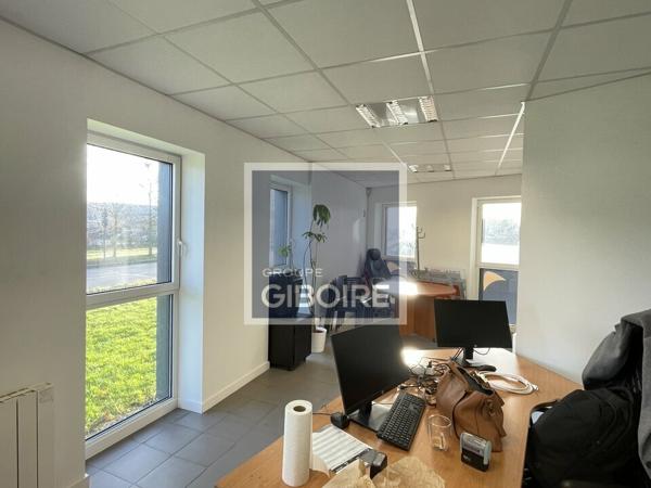 Local d'activites 307 m² à louer NOYAL CHATILLON SUR SEICHE (réf : 35.7010)