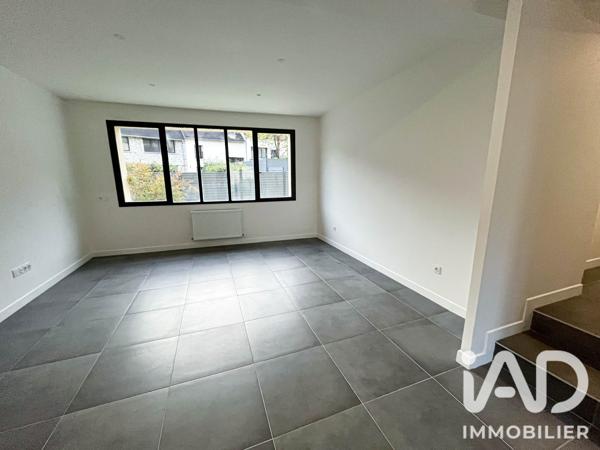 Maison à vendre 3 pièces 151 m² Mantes-la-Ville