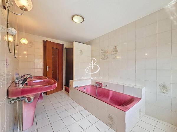 Magnifique maison de village à FLAVIGNY.