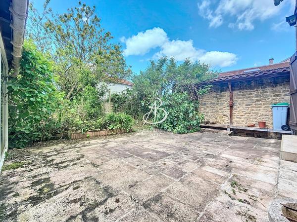 Magnifique maison de village à FLAVIGNY.