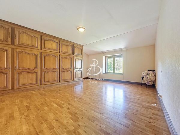 Magnifique maison de village à FLAVIGNY.