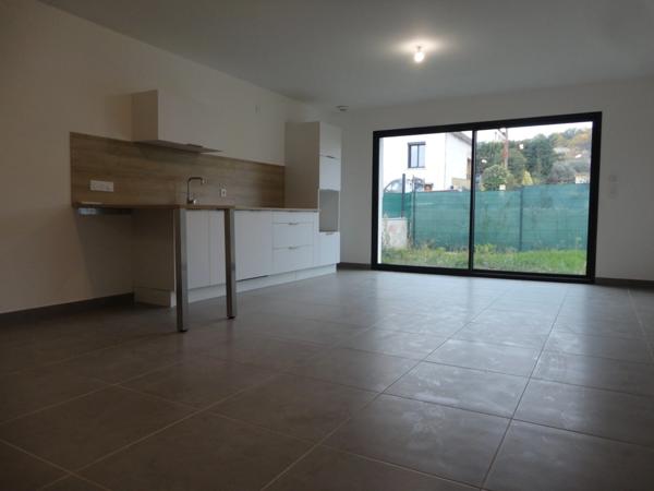 Dpt Pyrénées Orientales (66), à vendre PRADES Maison 4 pièces 74 m² - Terrain 169 m²