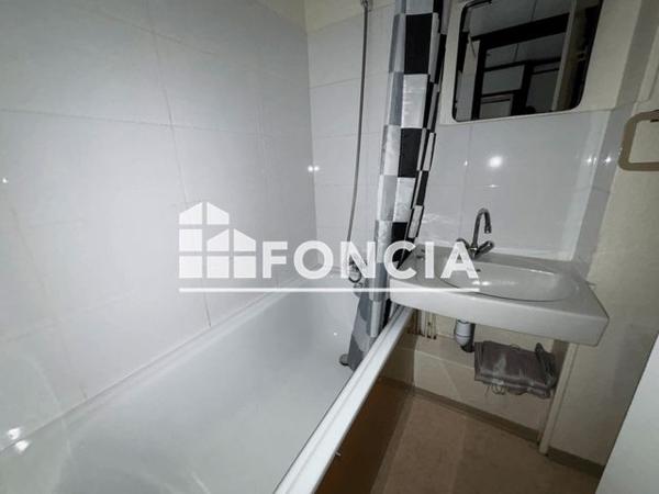 Location Studio 19.32 m² - 6 RUE DU VIVARAIS Vandoeuvre Les Nancy 54500