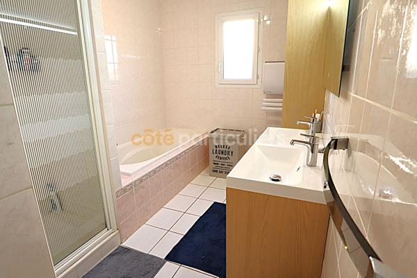 Vente Villa124 m² - 4 Pièces - SAINT RAPHAEL (83700)