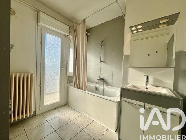 Appartement à vendre 5 pièces 84,18 m² Gray