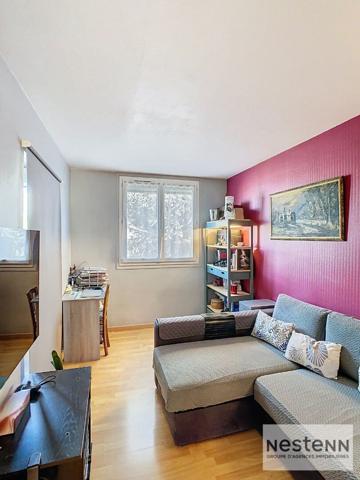 COUP DE FOUDRE ASSURÉ ? DERNIER ÉTAGE LUMINOSITÉ CONFORT