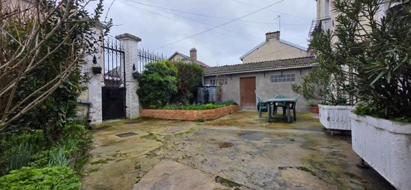 MAISON DE VILLE AVENUE DE LAON